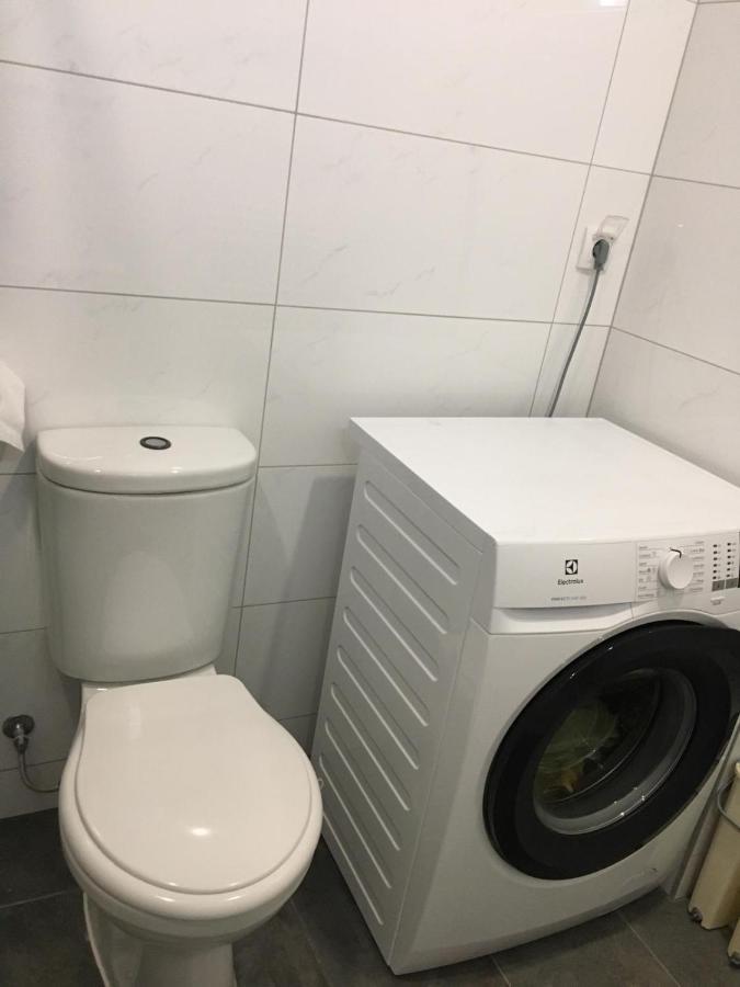 River Apartment Парасин Экстерьер фото